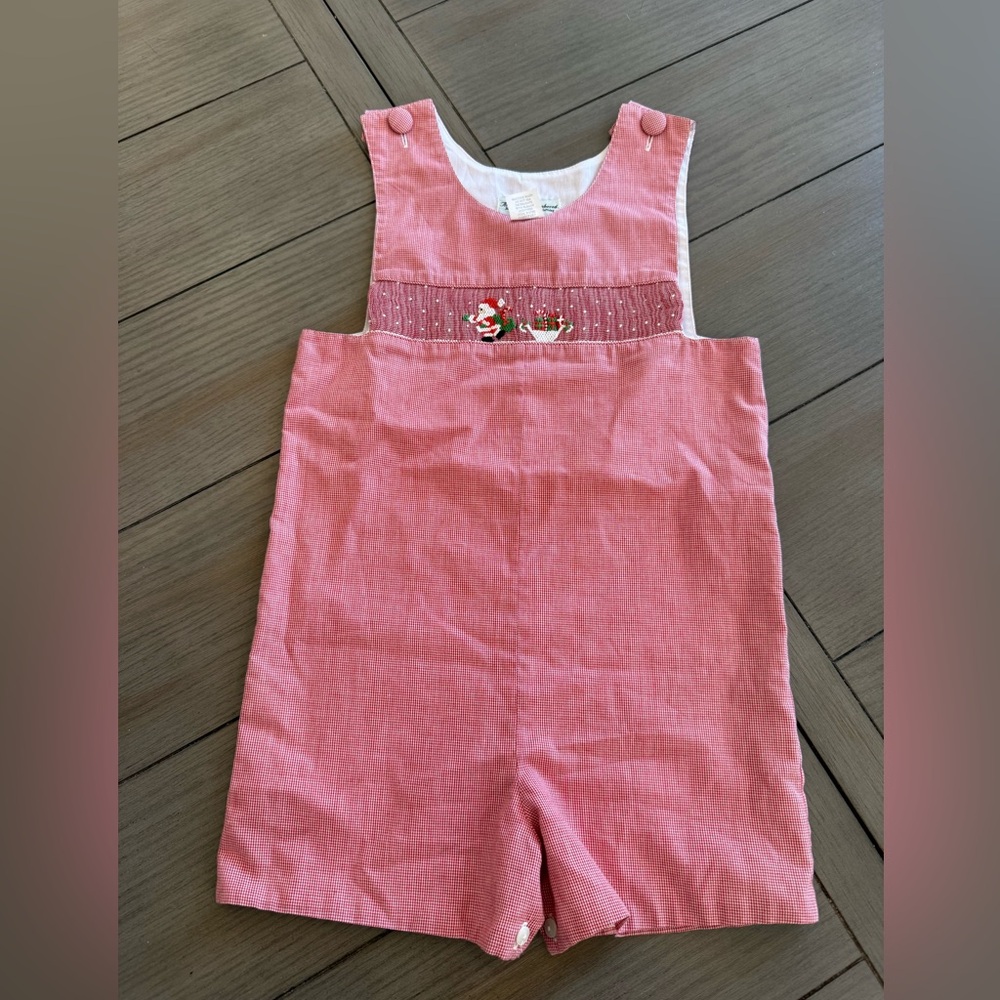 Amanda Remembered Smocked Santa Longalls